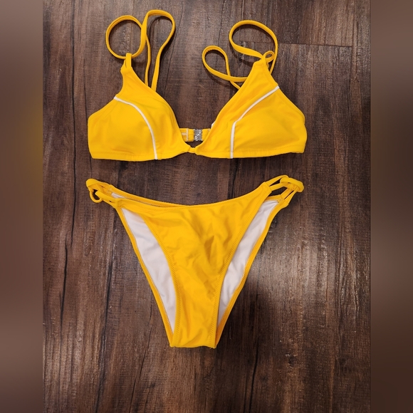 New Cupshe Yellow Sports Bikini - Picture 1 of 6